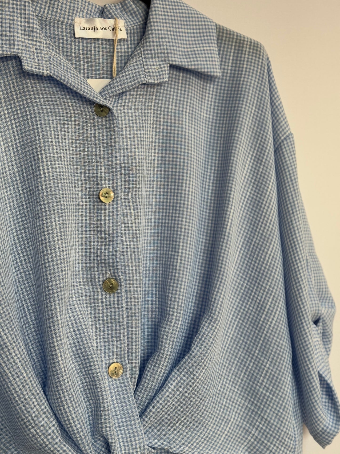 Camisa azul